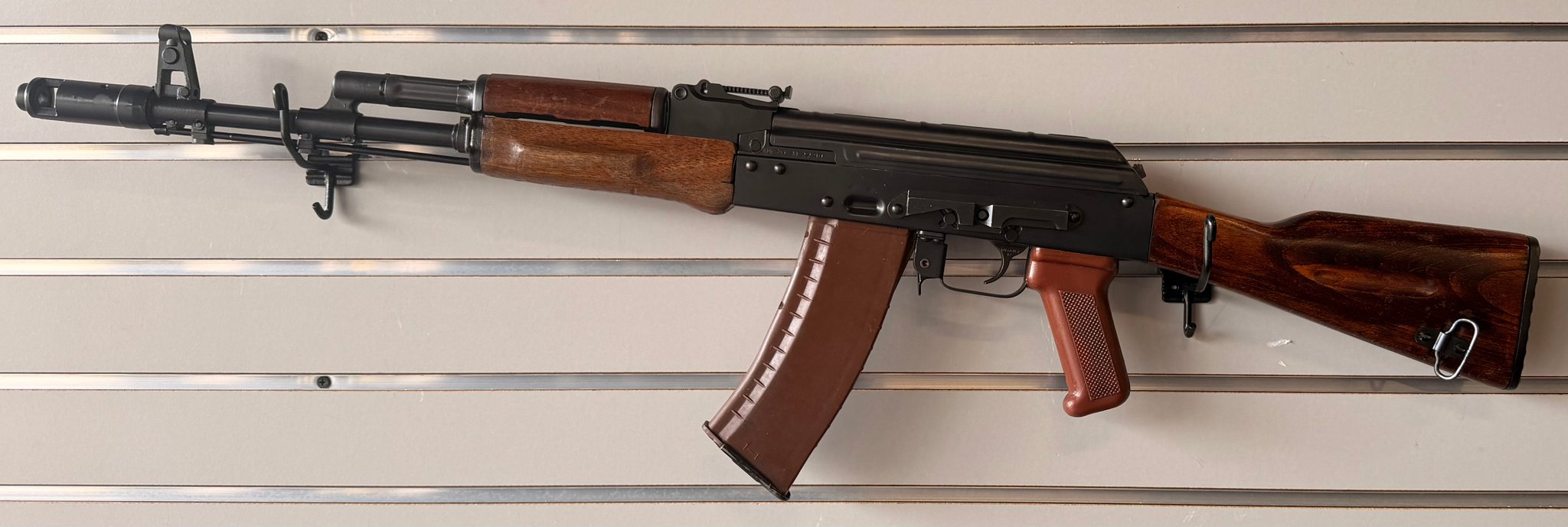 JAMES RIVER ARMORY JRAK 74 / CIRCLE 10