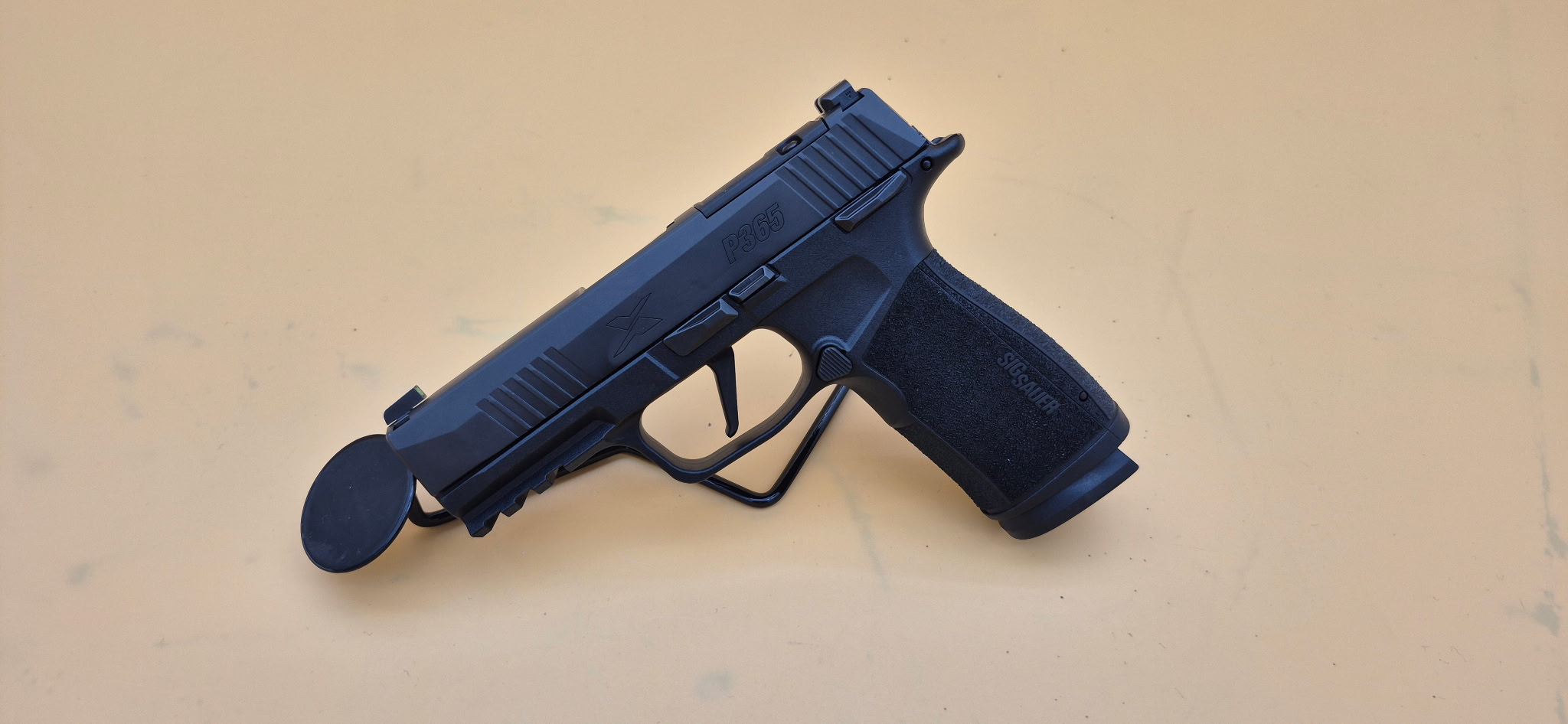 SIG SAUER P365-XMACRO