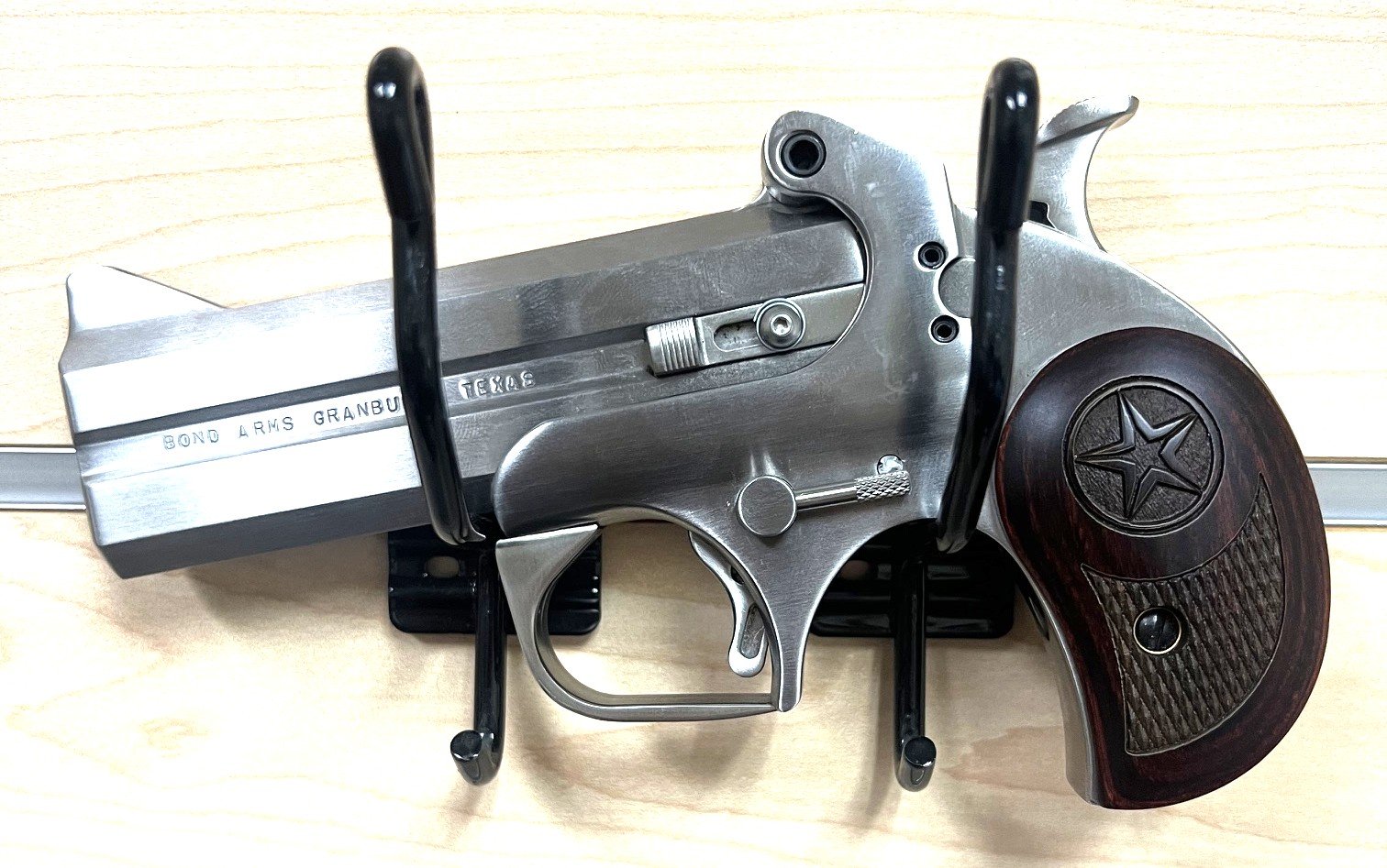 BOND ARMS TEXAS DEFENDER