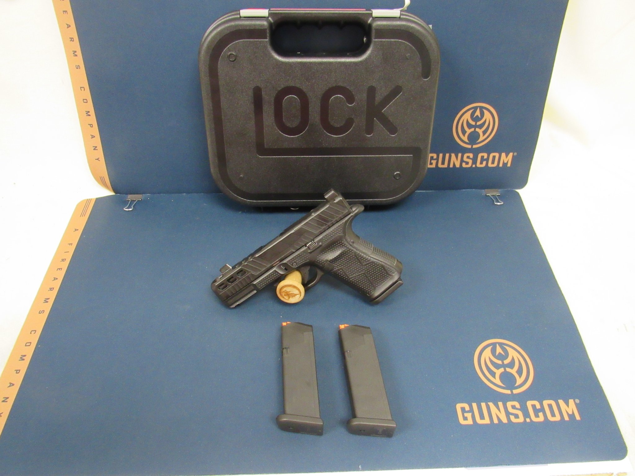 GLOCK G19 GEN5 SHARK COAST TACTICAL