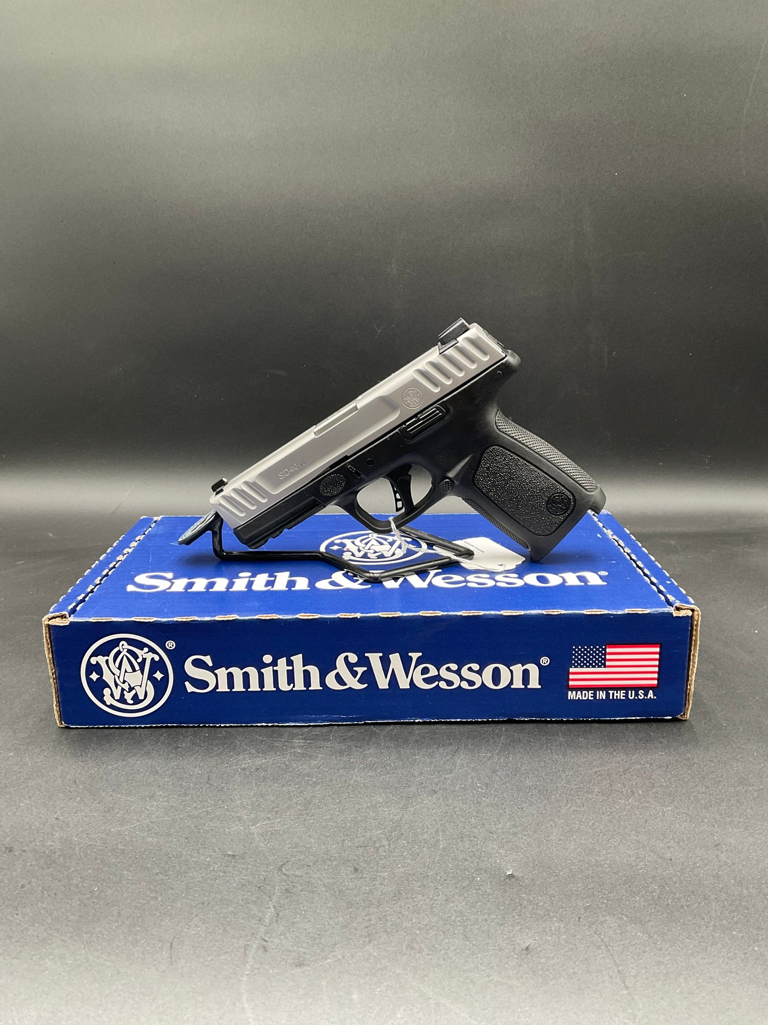 SMITH & WESSON SD40 2.0 .40 s&w