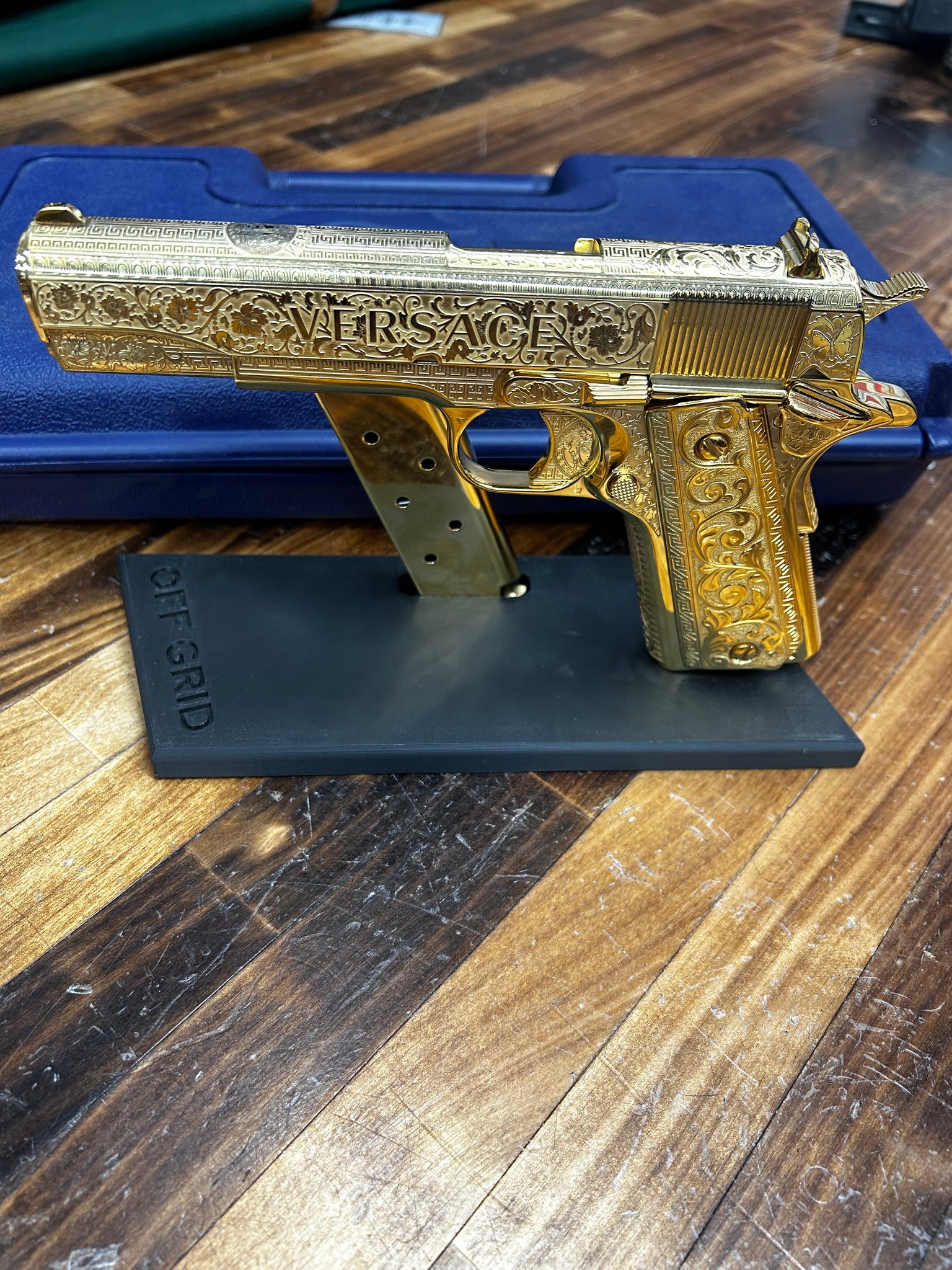 COLT 1911 CLASSIC .45 acp