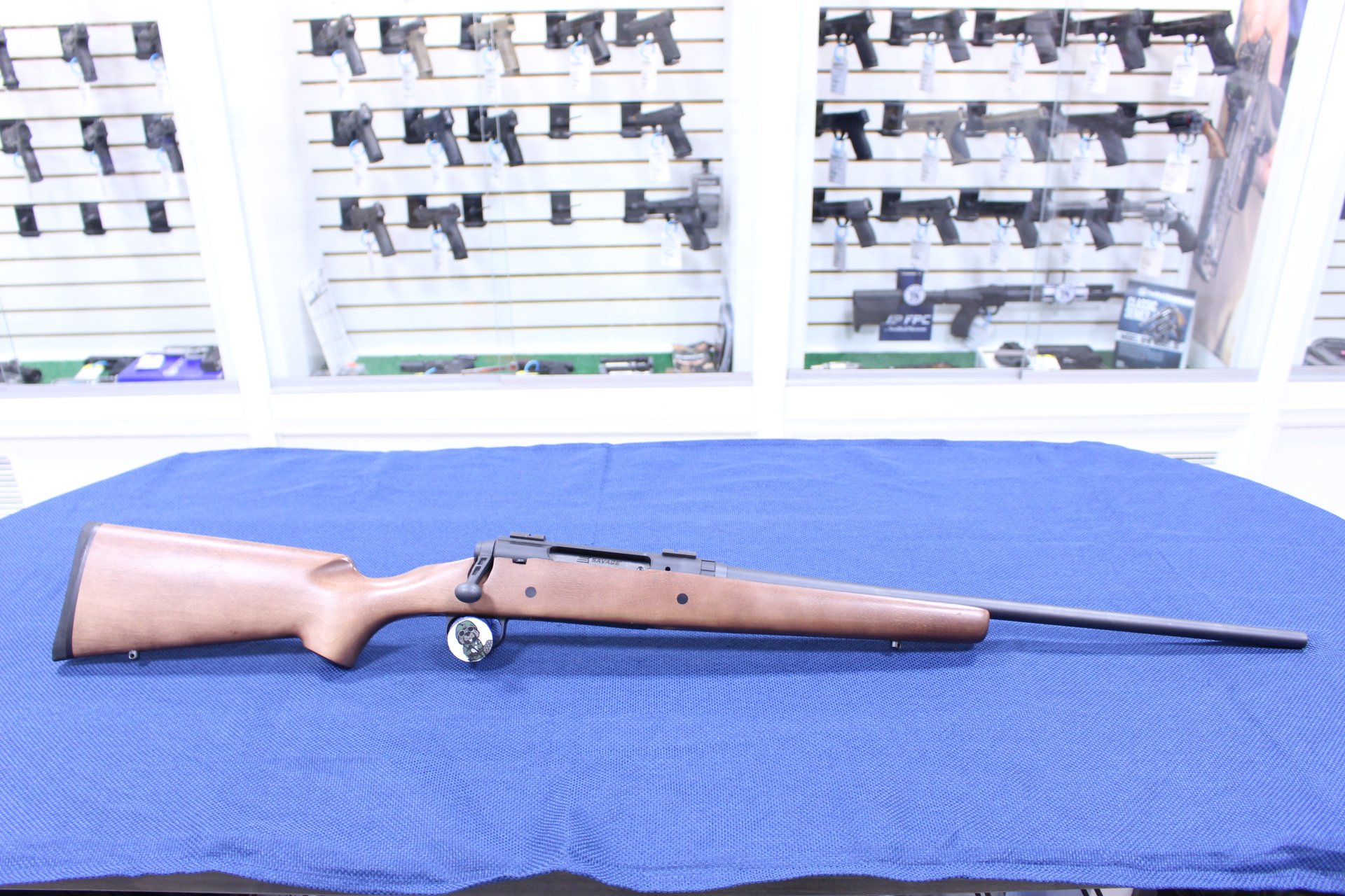SAVAGE ARMS Axis