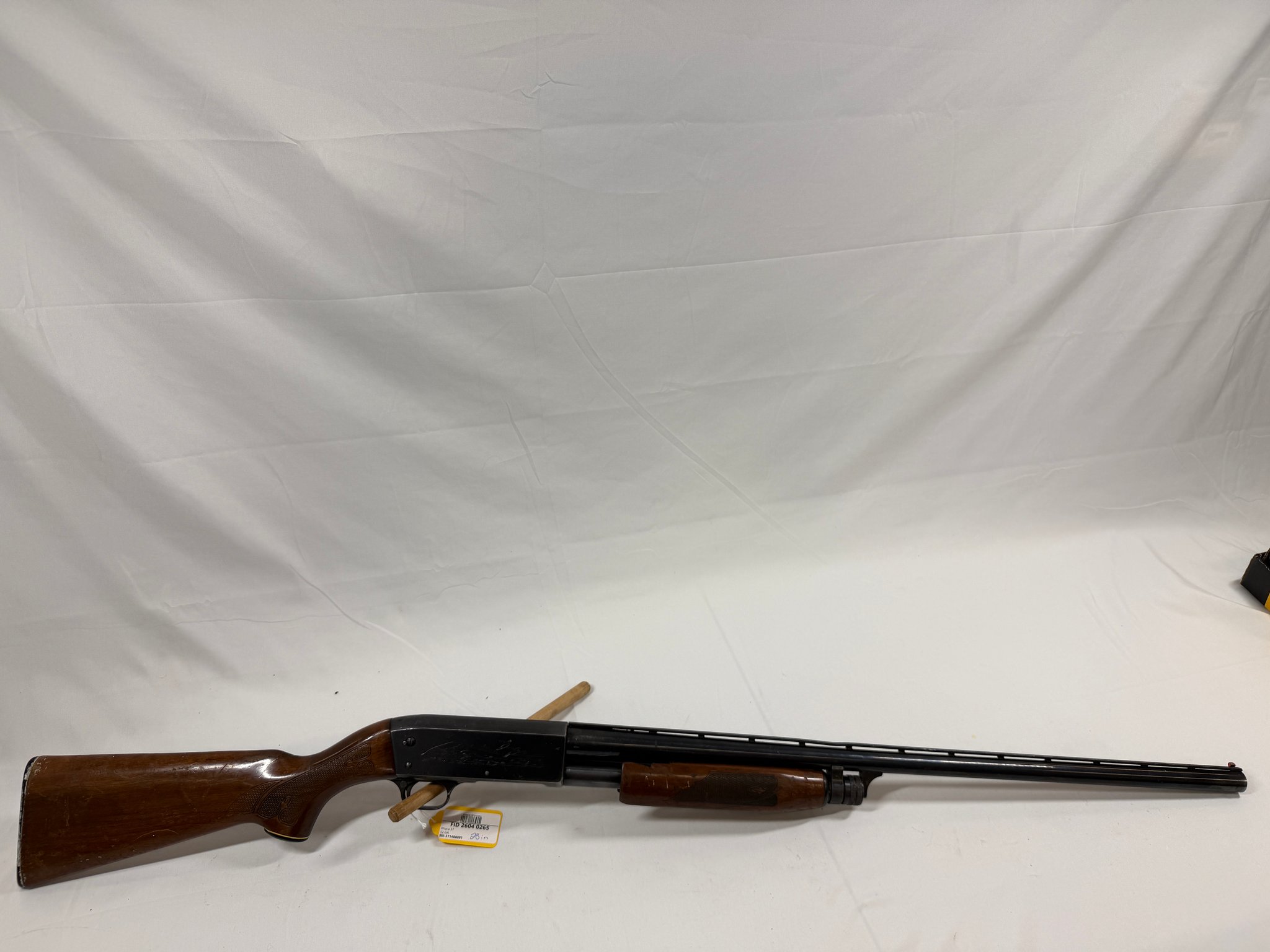 ITHACA GUN COMPANY MODEL 37 FEATHERLIGHT