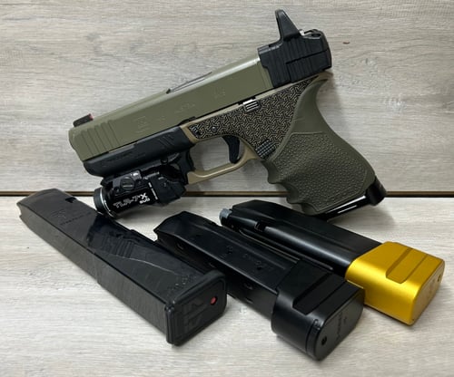 GLOCK 48