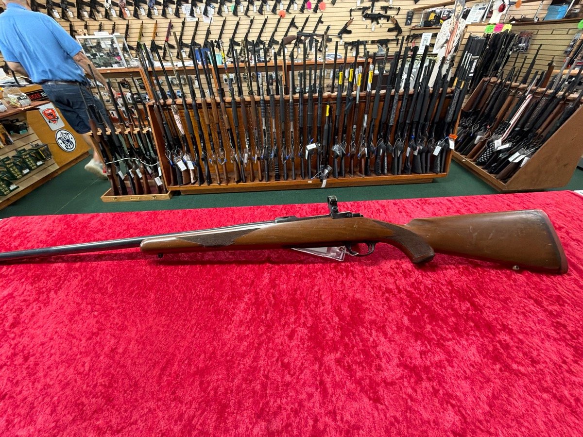 RUGER M-77