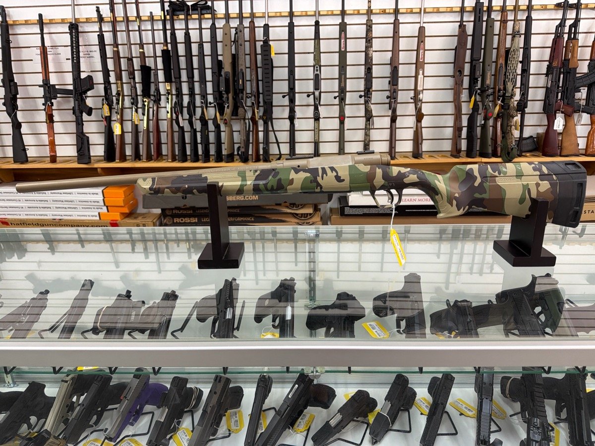 SAVAGE ARMS AXIS