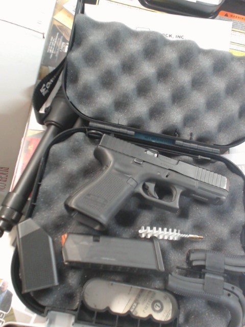 GLOCK G19 GEN 5 BLUE LABEL (PA195S202)
