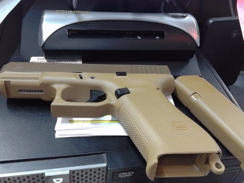 GLOCK 19X