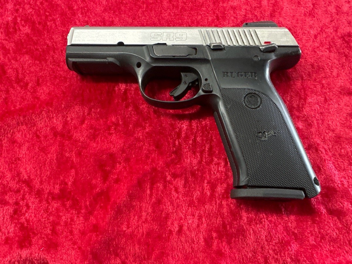 RUGER SR9
