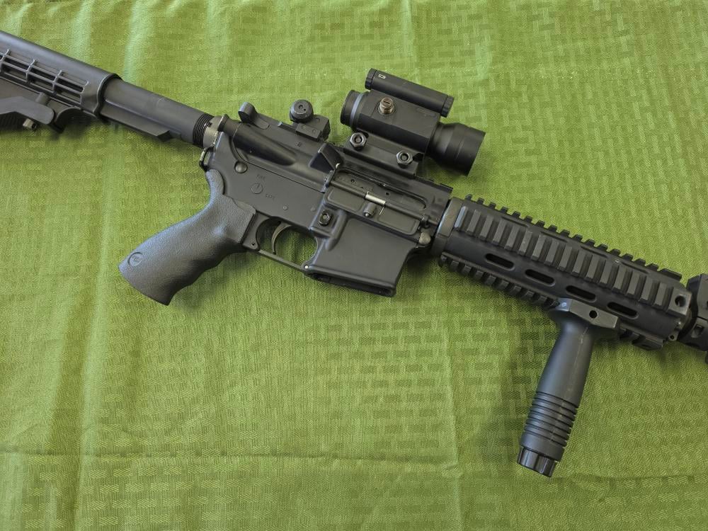 BUSHMASTER XM15-E2S