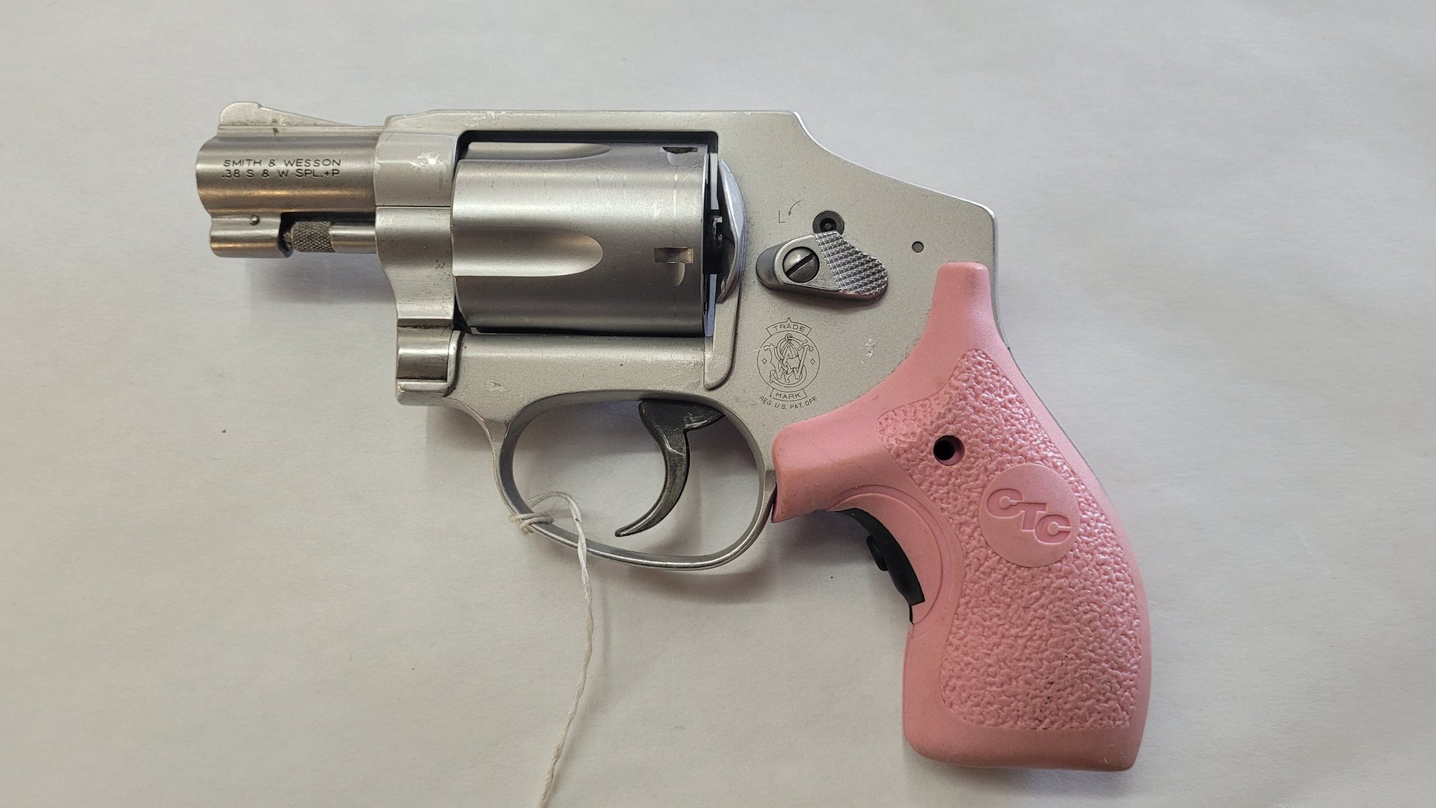 SMITH & WESSON 642-2