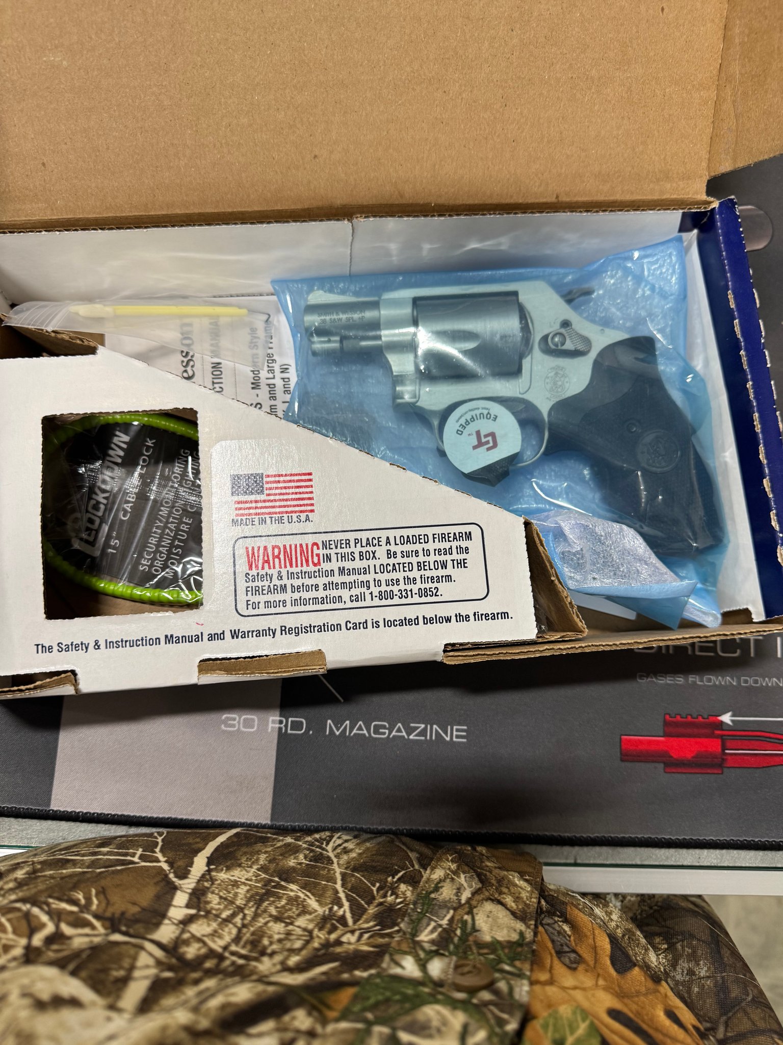 SMITH & WESSON 637 .38 spl