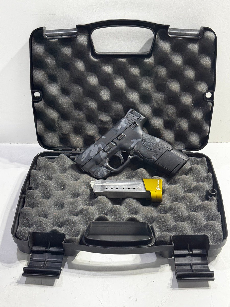 SMITH & WESSON M&P9 SHIELD