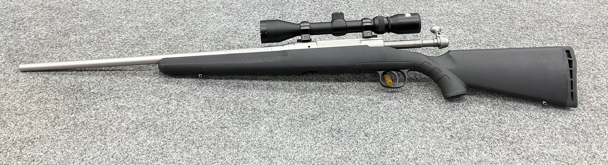 SAVAGE ARMS Axis