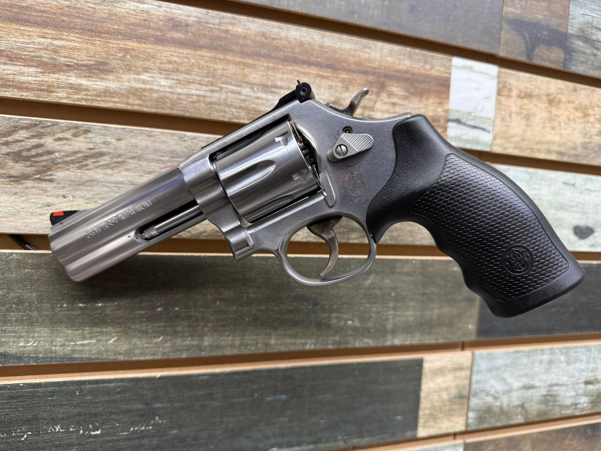 SMITH & WESSON 686-9