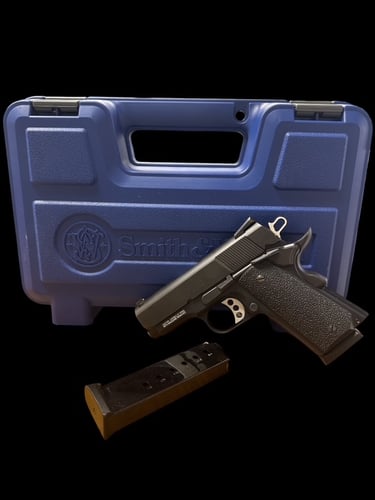 SMITH  WESSON SW1911 PERFORMANCE CENTER PRO