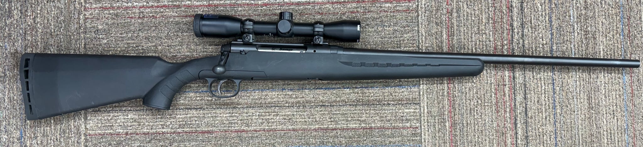 SAVAGE ARMS Axis