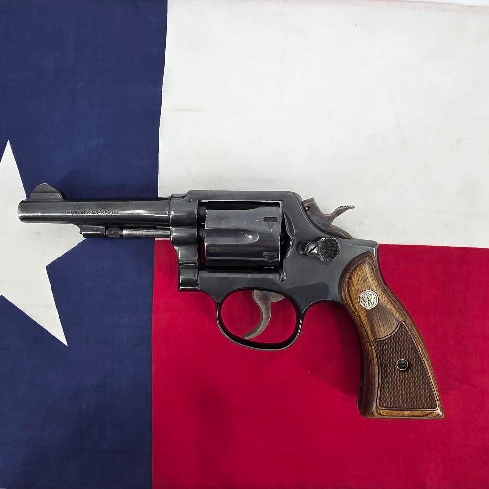 SMITH & WESSON 10-5