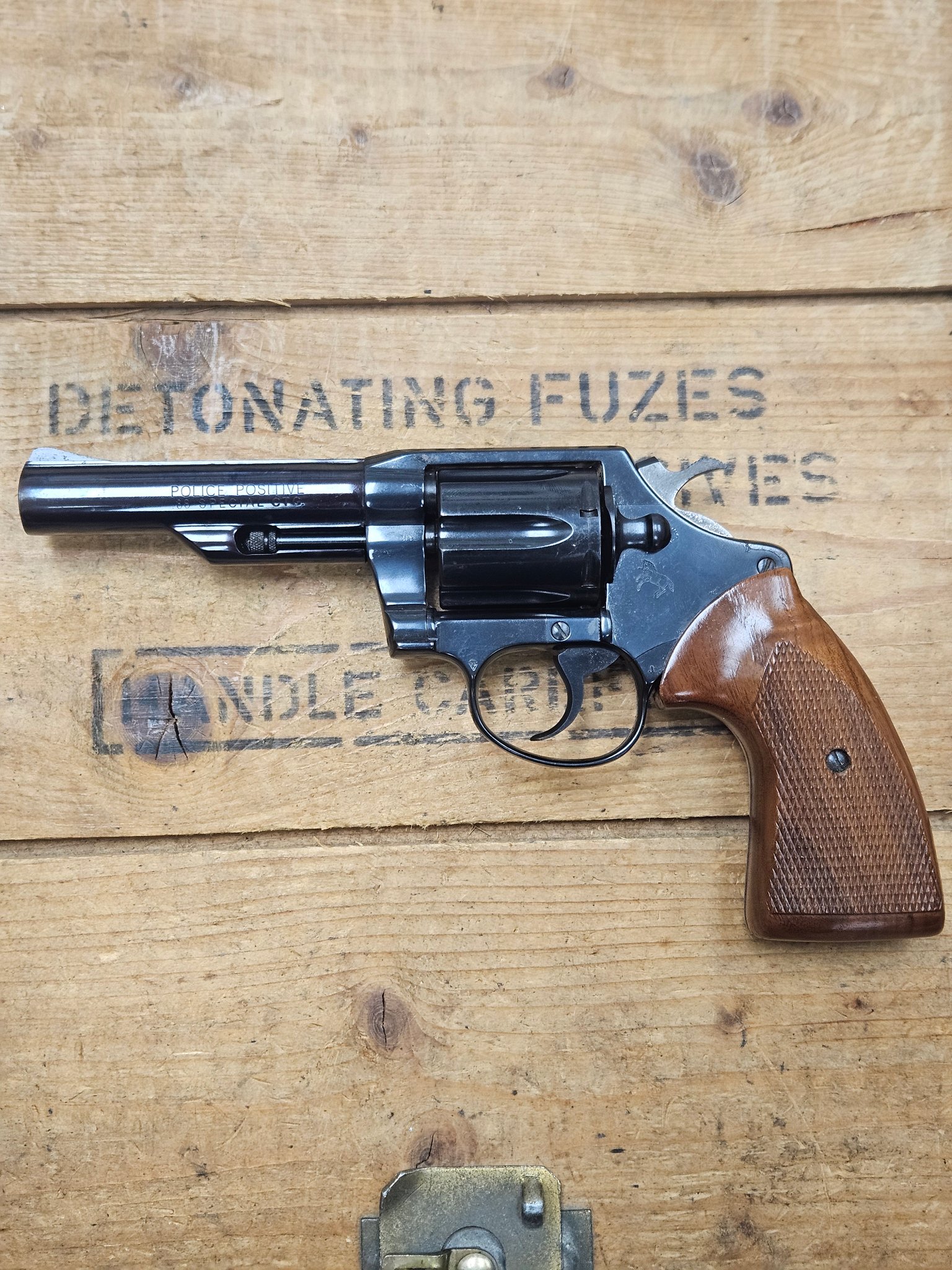 COLT POLICE POSITIVE