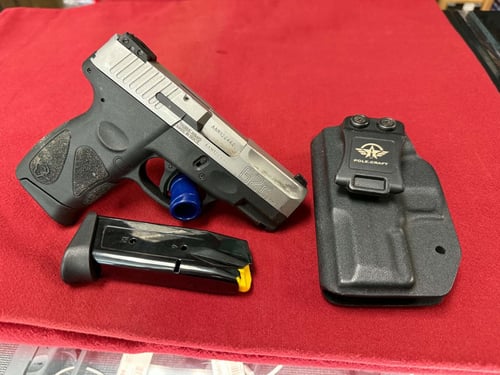 TAURUS G2C COMPACT PT111 G2 9MM BUNDLE