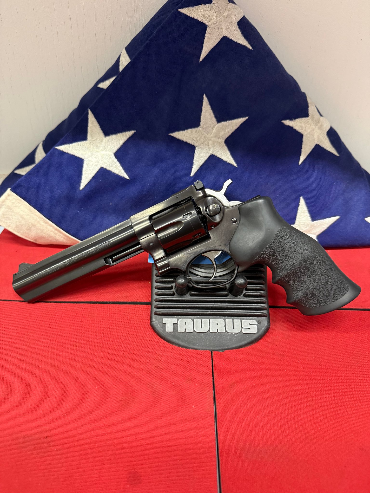 RUGER GP100