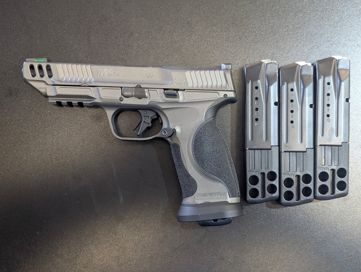 SMITH & WESSON M&P9 M2.0 COMPETITOR