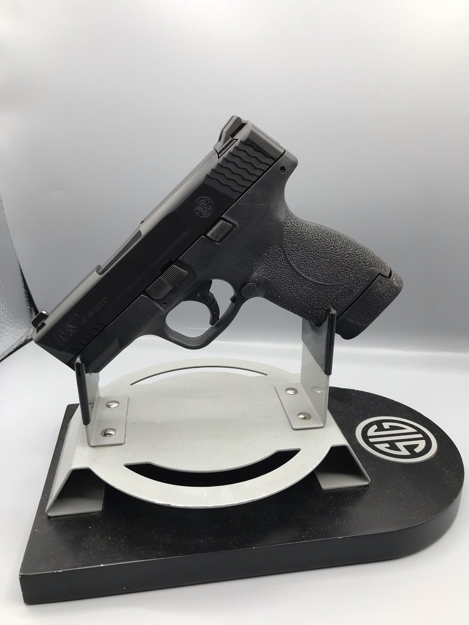 SMITH & WESSON M&P 45 SHIELD