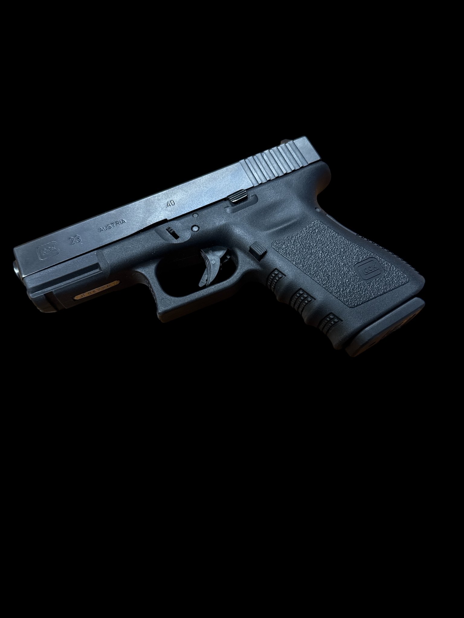 GLOCK 23