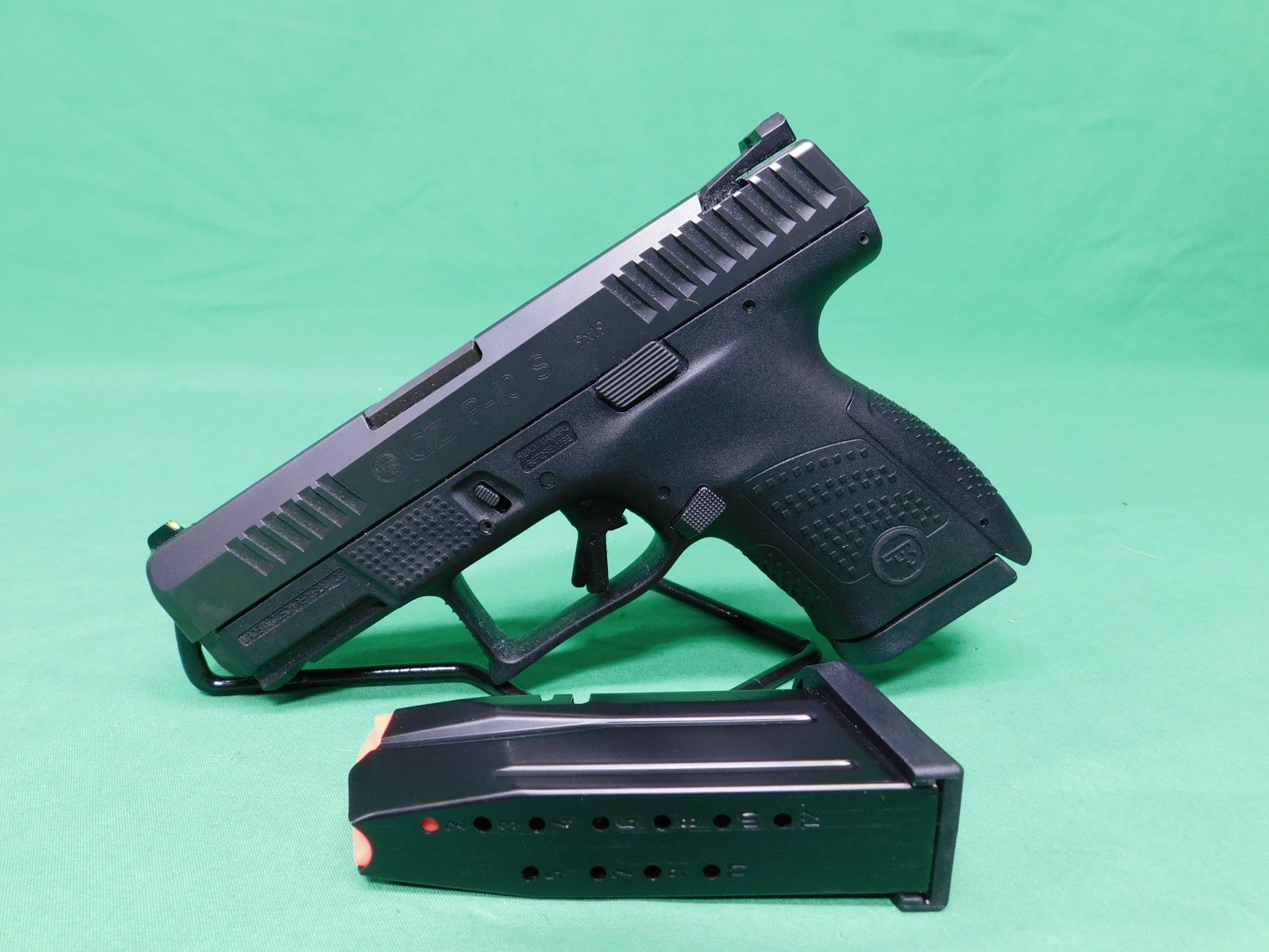 CZ P-10 S