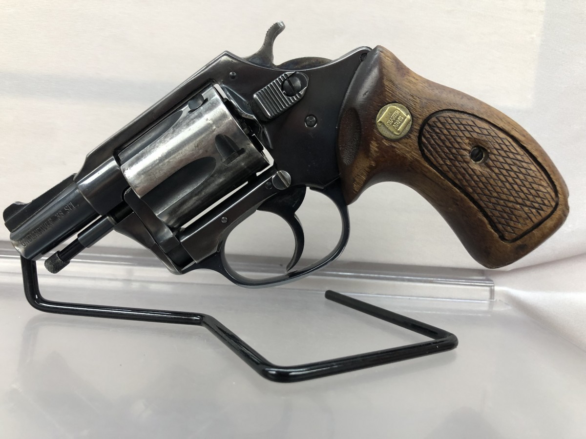 CHARTER ARMS Undercover