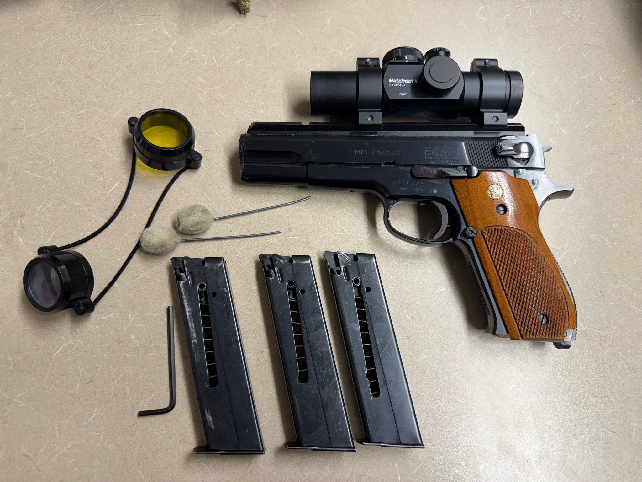SMITH & WESSON 52-2 .38 spl mid range