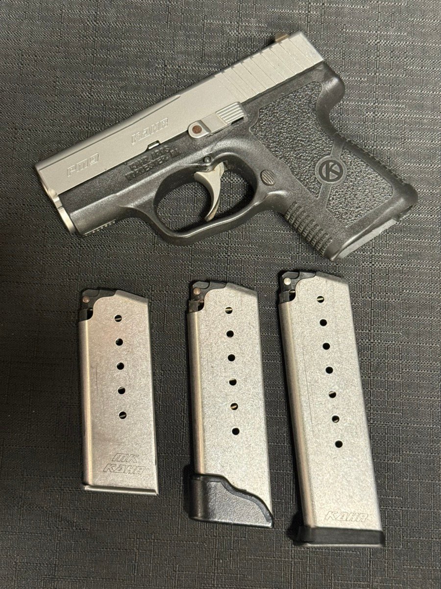 KAHR ARMS PM9