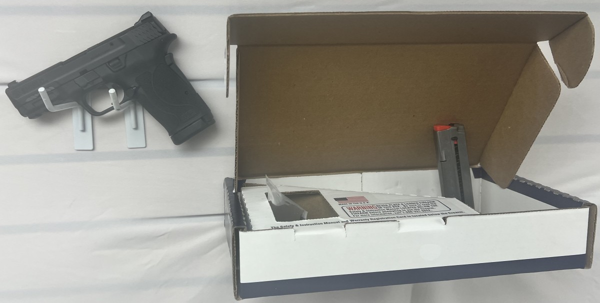 SMITH & WESSON EZ