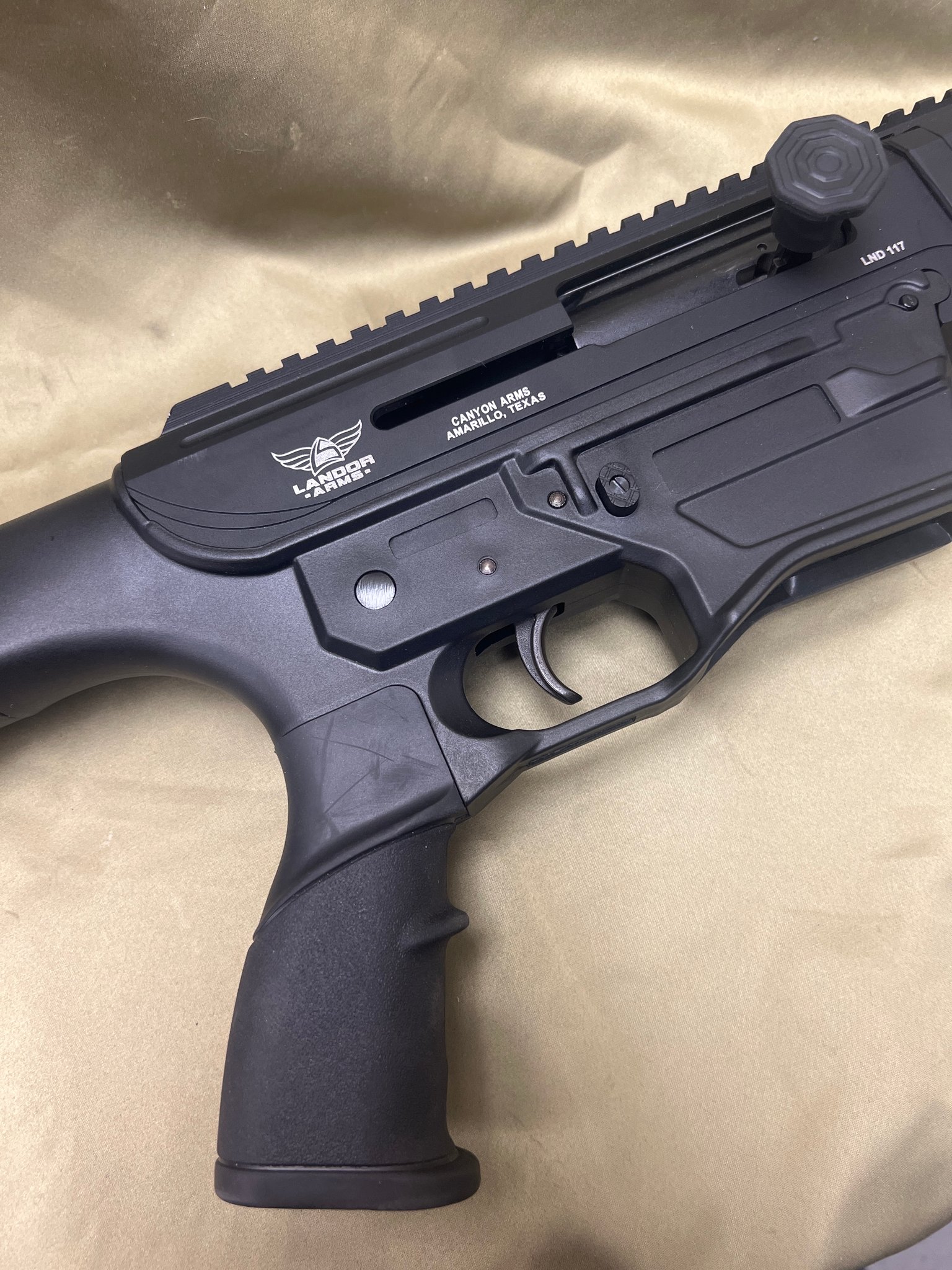 LANDOR ARMS LND-117