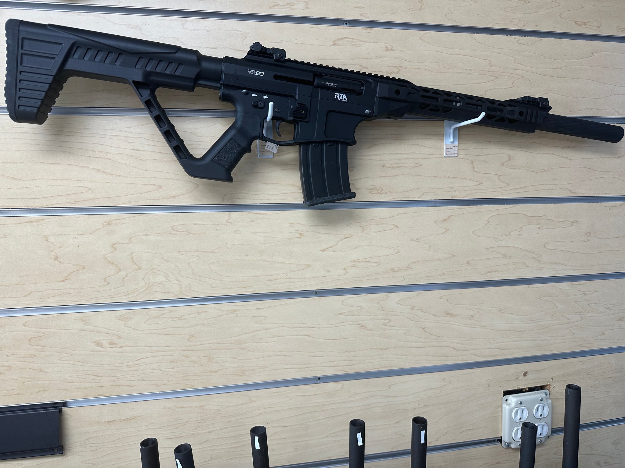 ROCK ISLAND ARMORY VR80