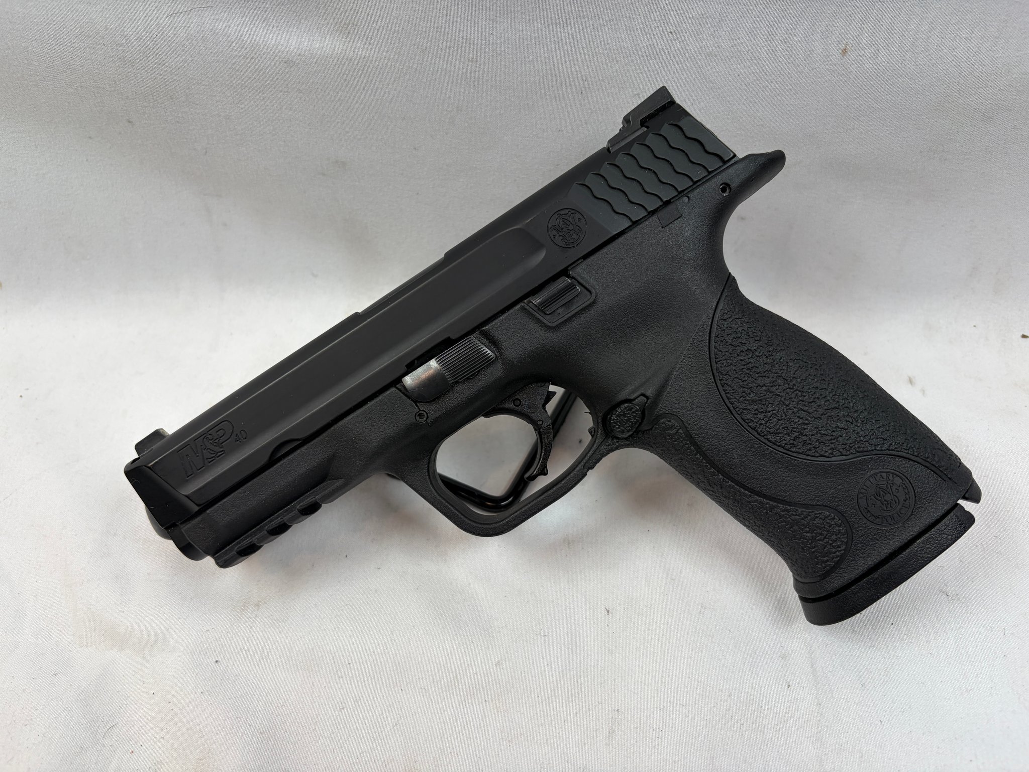 SMITH & WESSON M&P40