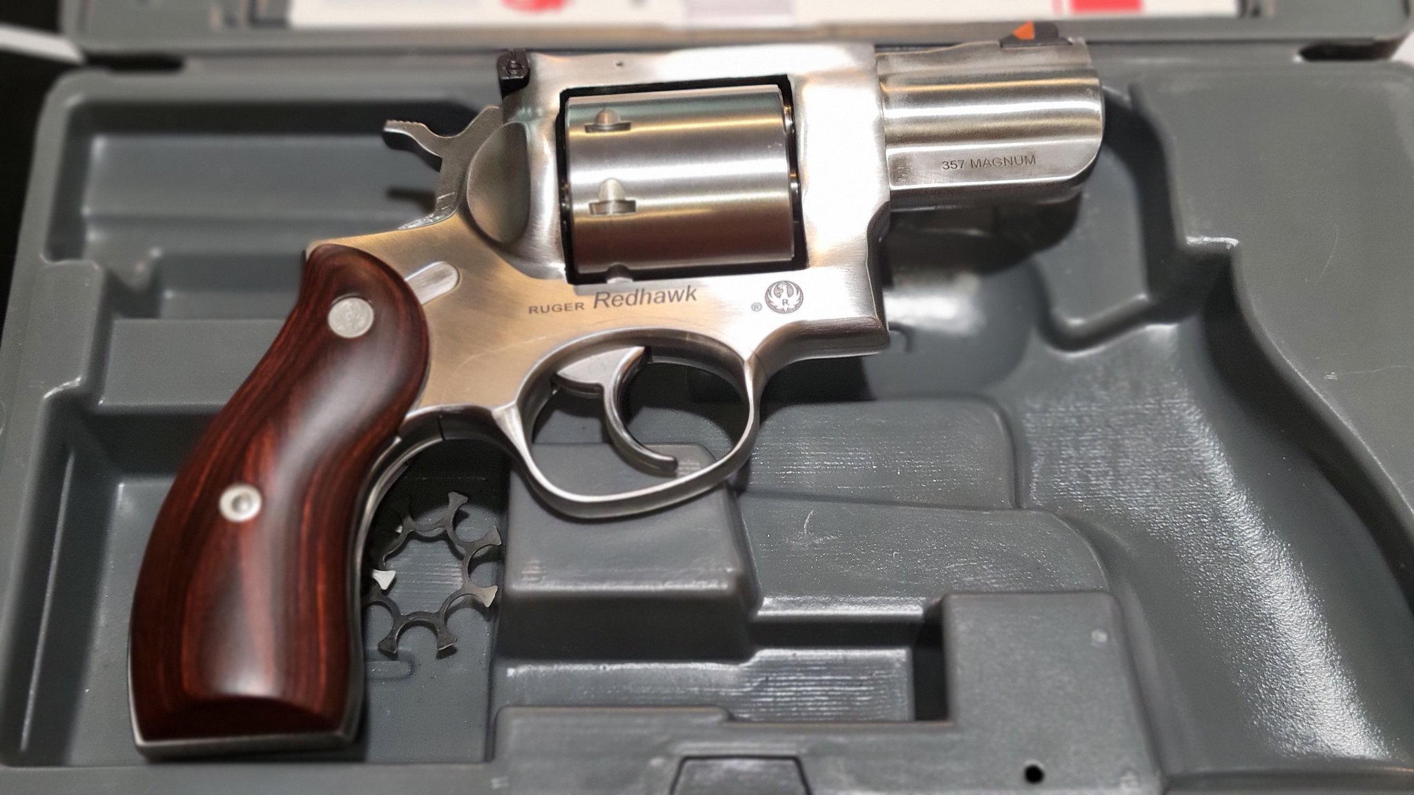 RUGER REDHAWK