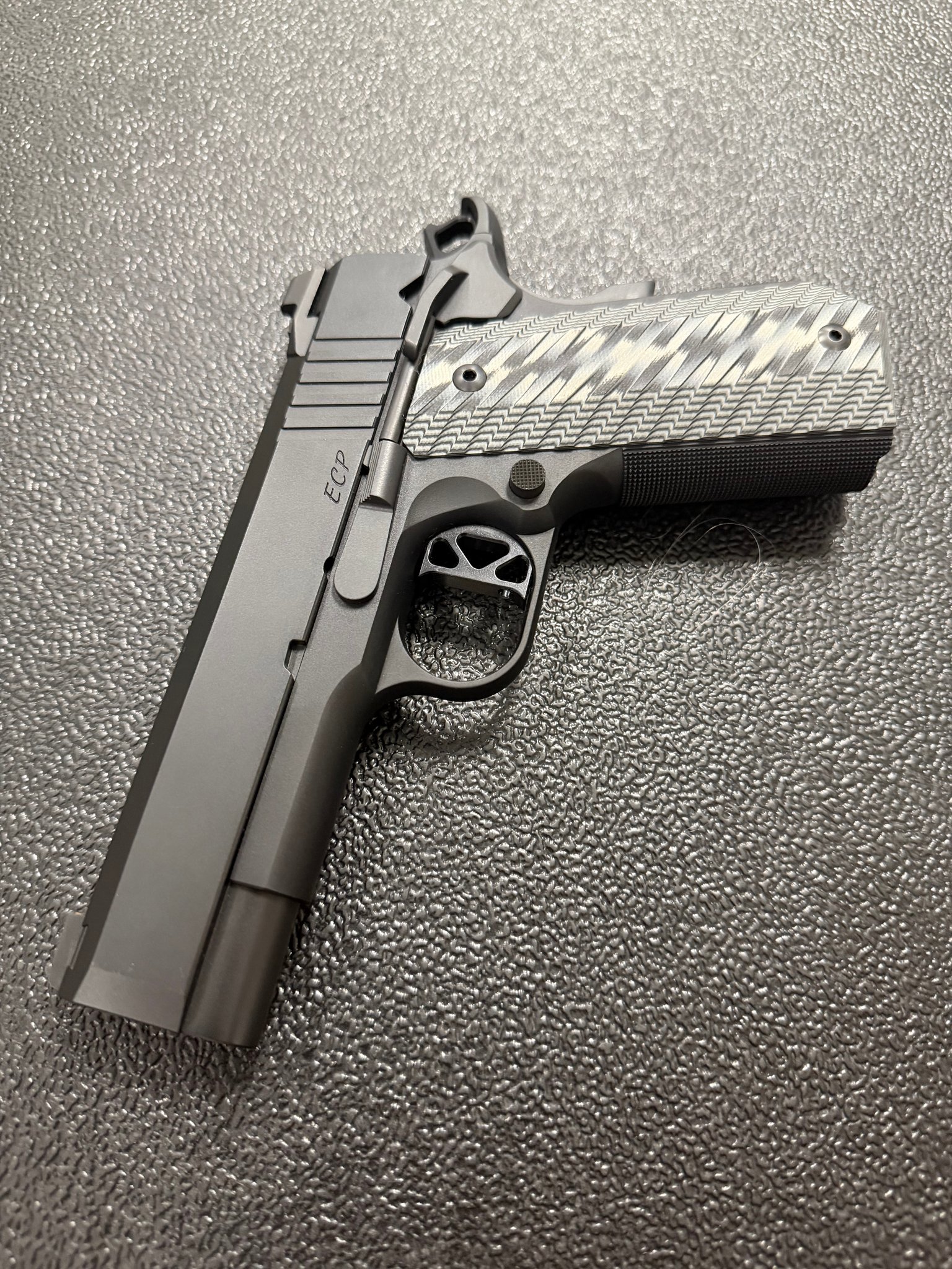 DAN WESSON FIREARMS ECP 9mm luger (9x19 para)