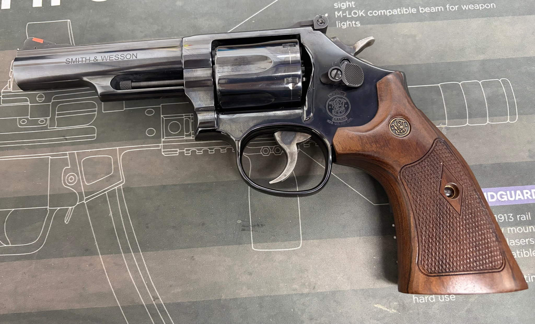 SMITH & WESSON 19-9