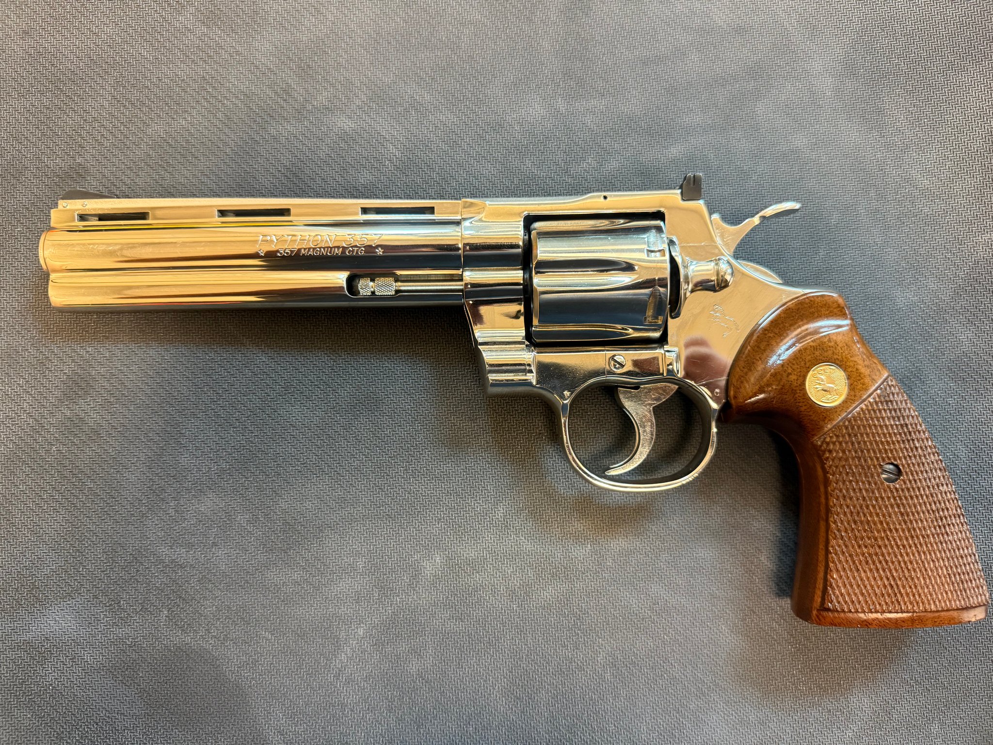 COLT PYTHON .357 mag