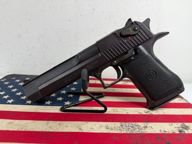 IWI DESERT EAGLE .44 magnum
