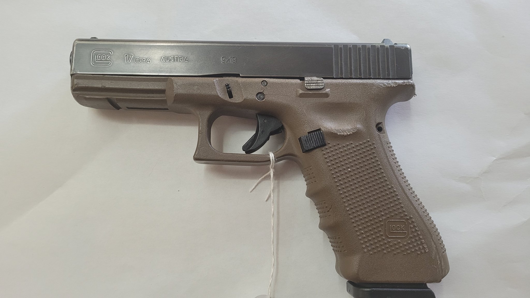 Glock 17 Gen 4 25th Silver Anniversary Limited Edition - For Sale