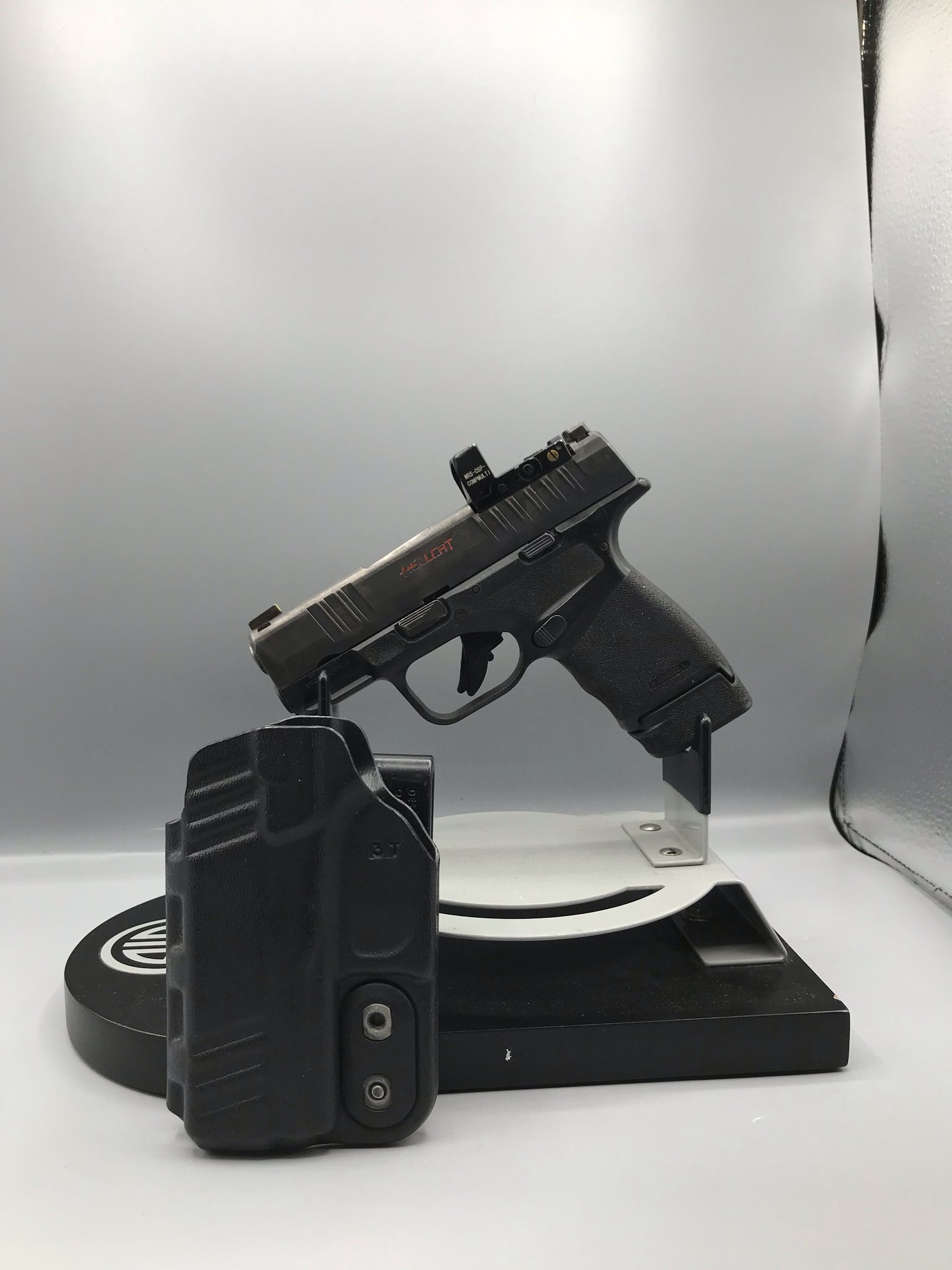 SPRINGFIELD ARMORY Hellcat