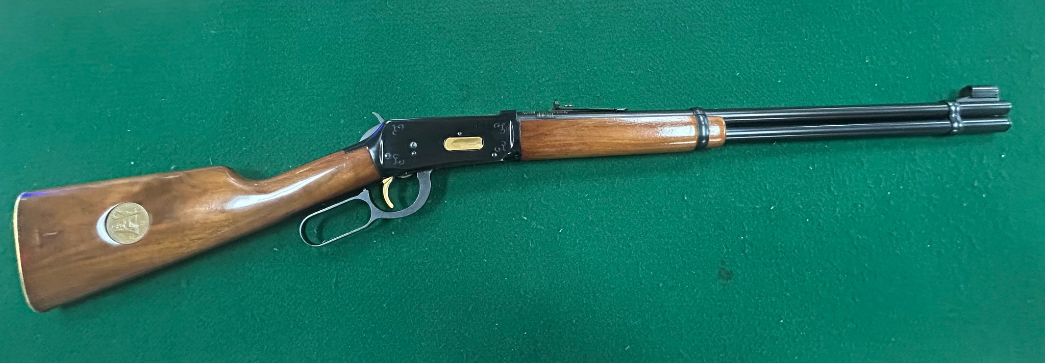 WINCHESTER Model 94 Illinois Sesquicentennial Commemorative Lever Action Carbine