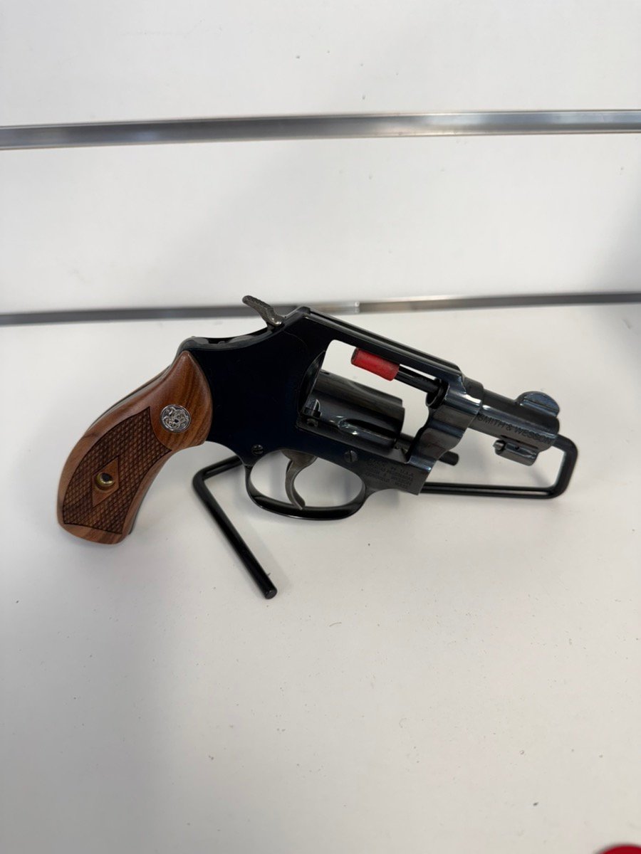 SMITH & WESSON 36
