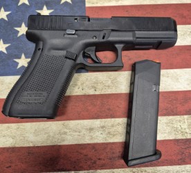 GLOCK 17