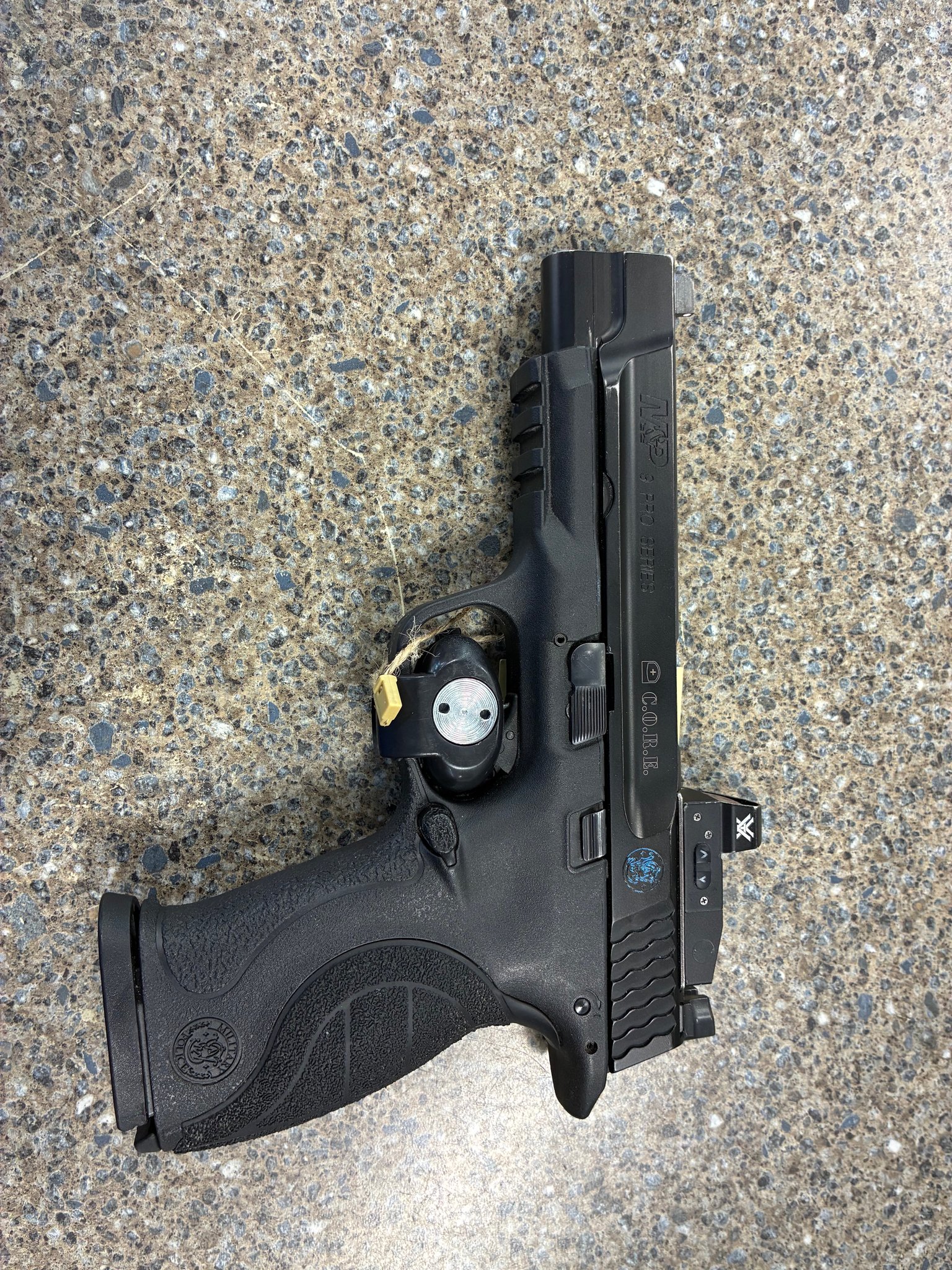 SMITH & WESSON m&p 9 pro series