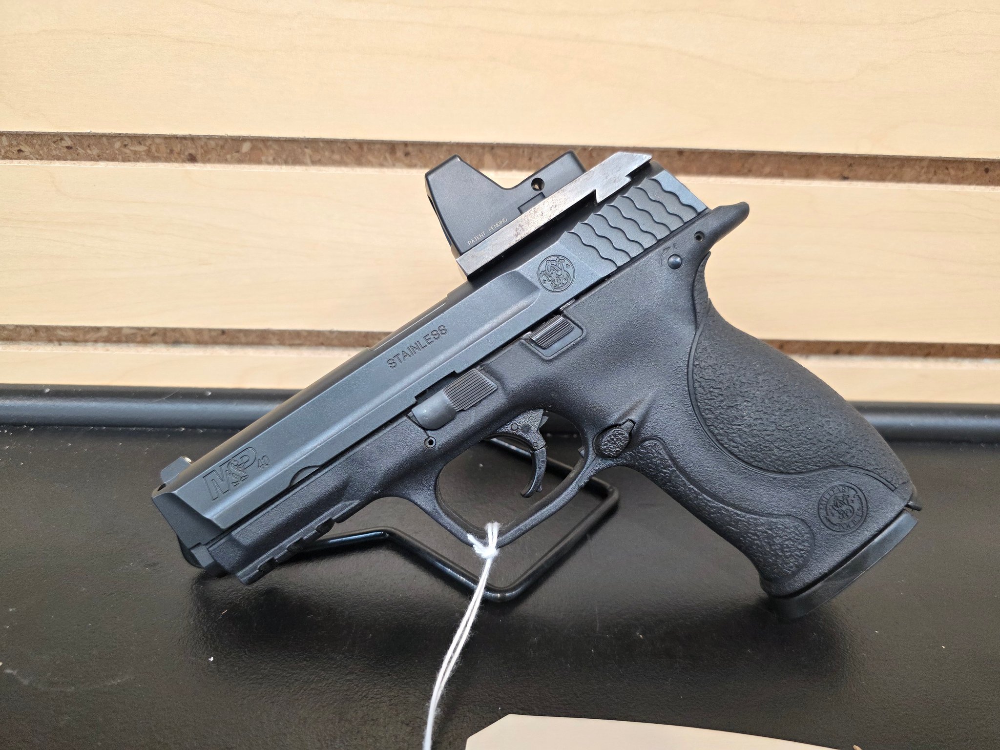 SMITH & WESSON M&P40