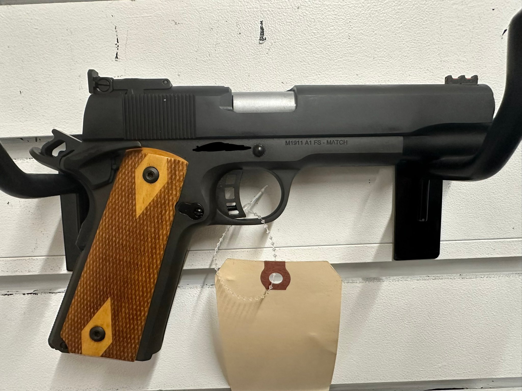 ROCK ISLAND ARMORY 1911